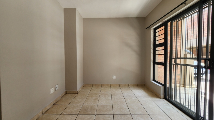 1 Bedroom Property for Sale in Die Bult North West